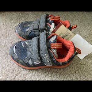 NWT Oshkosh Toddler Athletic Shoes
